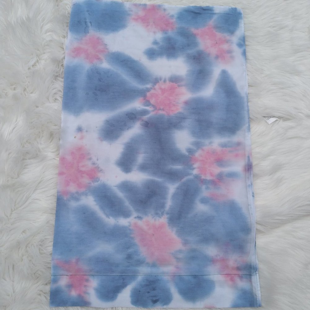 🔴 CLEARANCE 4/$20 Tie Dye Pillow Case